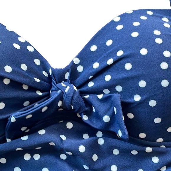 Merano - One Piece Swimsuit - Picture 5 of 6